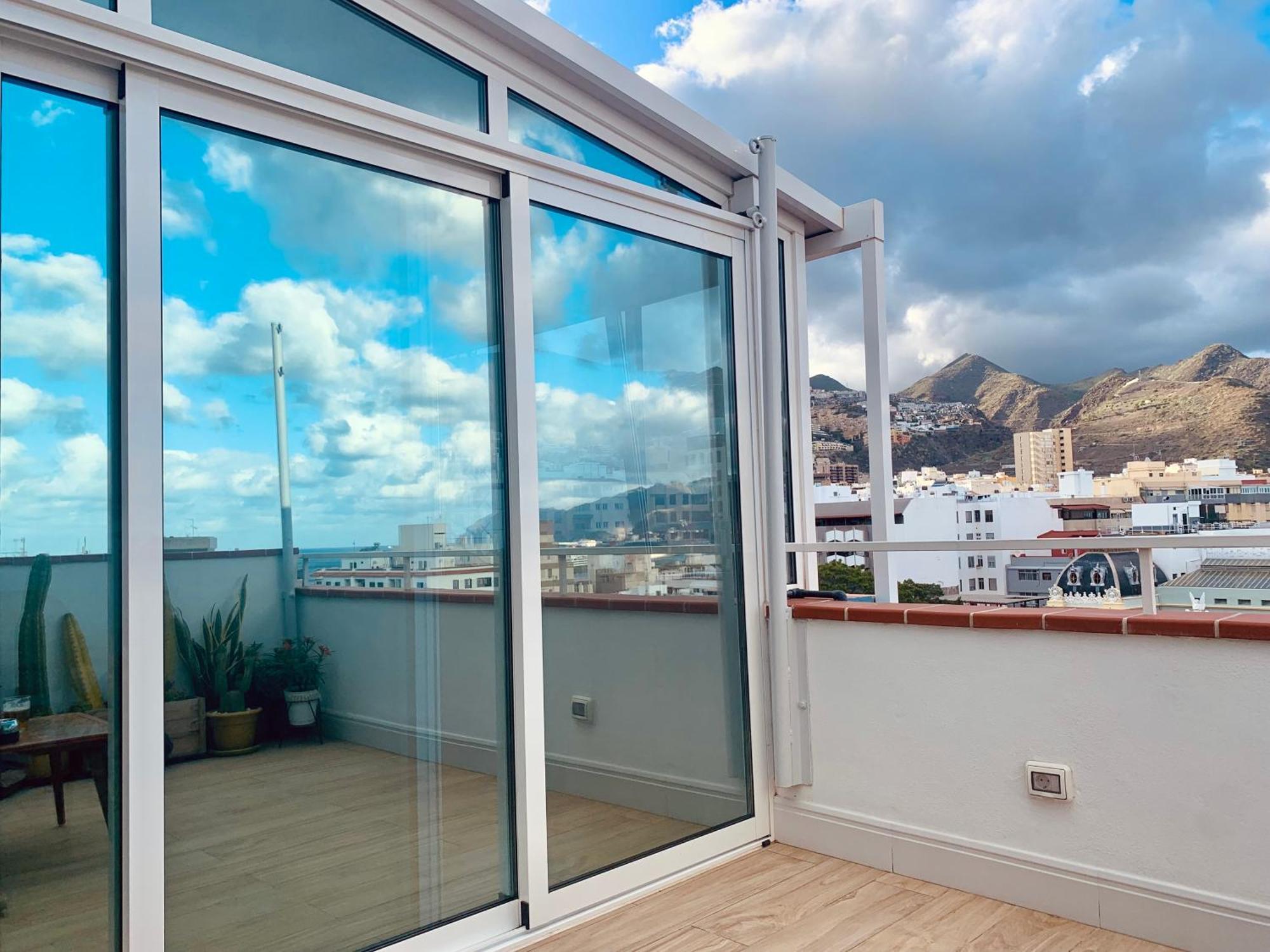 شقة Atico Con Terraza, Vistas Panoramicas Y Parking سانتا كروز دي تينيريف المظهر الخارجي الصورة